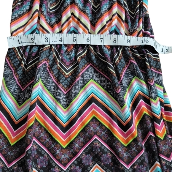 Beautees Maxi Medium Multi Colored Zig Zag Chevron Spaghetti Strap summer Dress - Picture 5 of 10